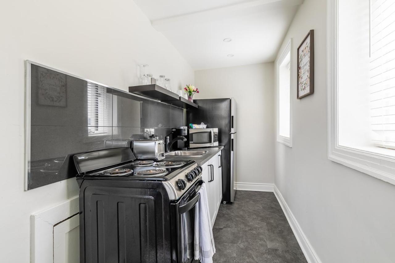 Upscale 1Br - Boutique Apartment - Prime Location Downtown! ฮามิลตัน ภายนอก รูปภาพ
